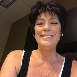 Meet your Posher, Tina